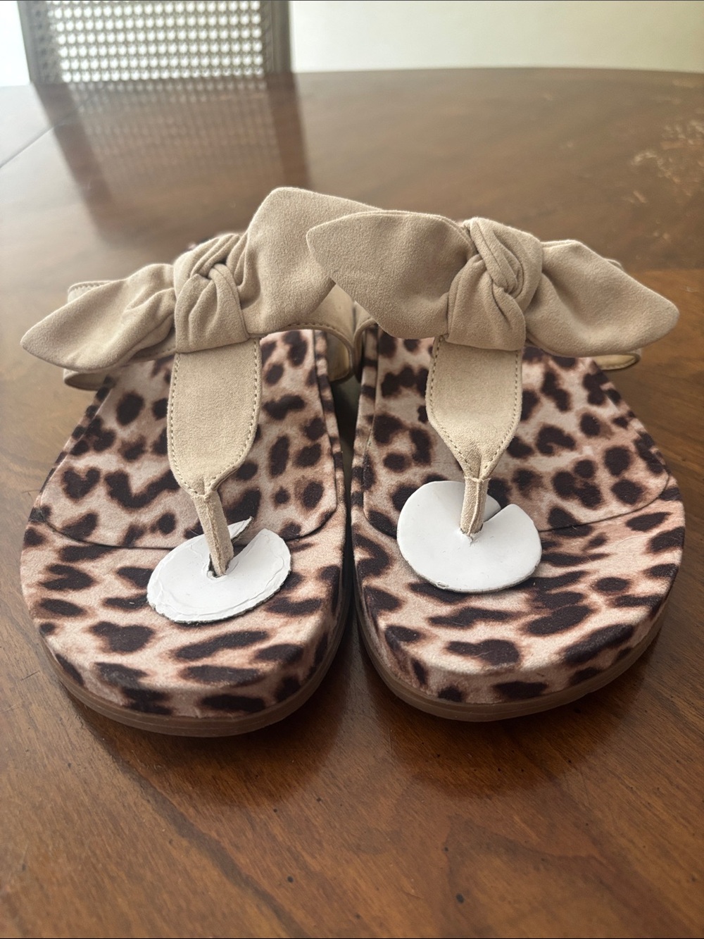 Nine West Leopard Print Thong Sandals with Taupe Knot Bows